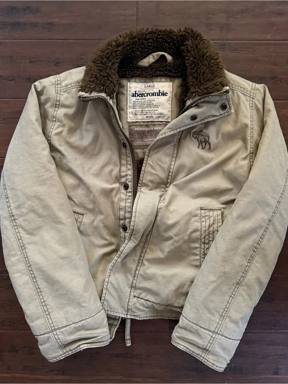 Abercrombie & Fitch Men's Khaki Jacket with Brown Sherpa Collar